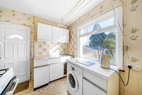 60 Greenfield Gardens, London, NW2 1HY