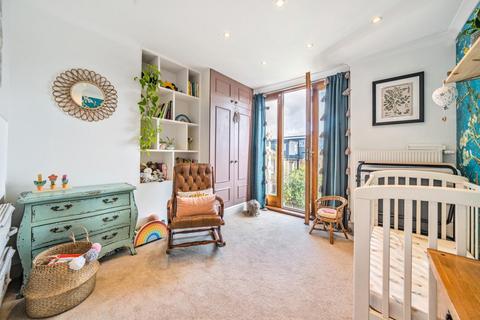 34 Eswyn Road, London, SW17 8TP