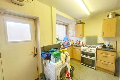 3 bedroom end of terrace house for sale - Newton Crescent, Middleton, Manchester, M24