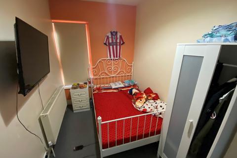 5 bedroom end of terrace house for sale - 113 Beaufort Road, St. George, Bristol, Bristol BS5 8EG