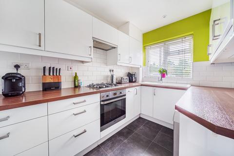 3 bedroom end of terrace house for sale - Saville Crescent, Ashford, TW15