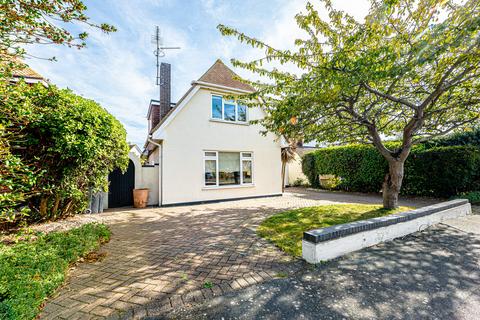 3 bedroom detached house for sale, Ladram Way, Southend-on-sea, SS1