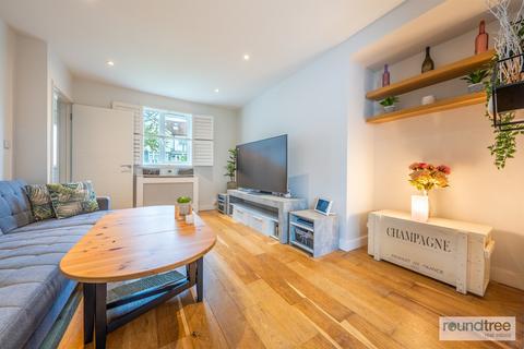 3 bedroom house for sale, Park Road, Hendon, London NW4