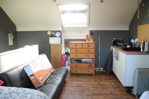 1 bedroom terraced house for sale - Dock Road, Connah's Quay, Deeside, Flintshire, CH5 4DS