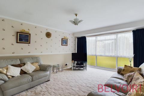 20 Dukes Ride, Silchester, Reading, RG7 2PY