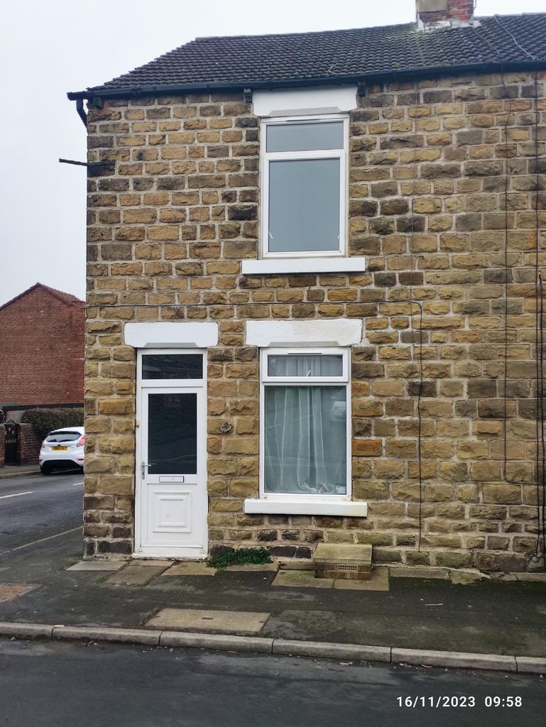 Hall Gate, Mexborough S64 2 bed end of terrace house to rent £625 pcm