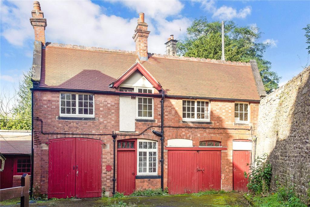 Garage &amp; Annexe