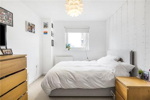 2 bedroom apartment for sale - Commercial Road, London, E14