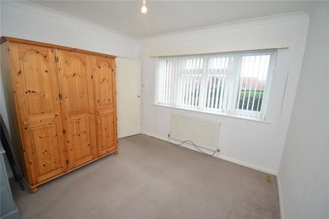 1 bedroom bungalow for sale, Mount Drive, Bridlington, East Yorkshire, YO16