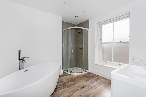 10 Buenos Ayres, Margate, CT9 5AE