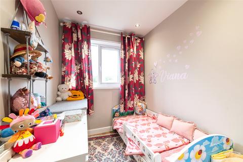 75 Mackenzie Way, Gravesend, DA12 5UH