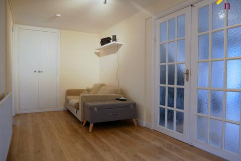 2 bedroom terraced house for sale - Heol Y Felin, Rhosllanerchrugog, LL14
