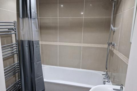 1 bedroom flat to rent, Clifton Road, Exeter, EX1