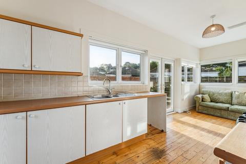 22 Golf Road, Clarkston, Glasgow, G76 7PY