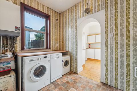 22 Golf Road, Clarkston, Glasgow, G76 7PY