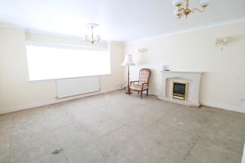 77 Beauchamp Road, Solihull, B91 2BU