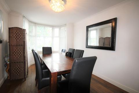 75 Arnold Road, Shirley, Solihull, B90 3JS