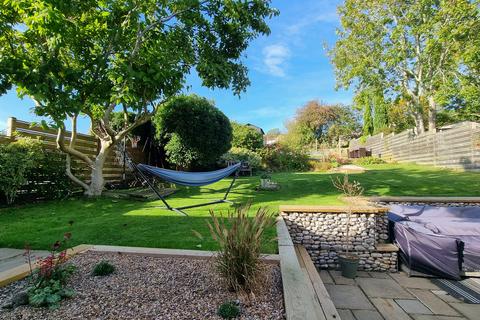 2 Coxs Lane, Napton, Southam, CV47 8LW