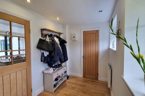2 Coxs Lane, Napton, Southam, CV47 8LW