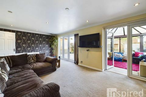 14 Albion Place, Rushden, NN10 0RF