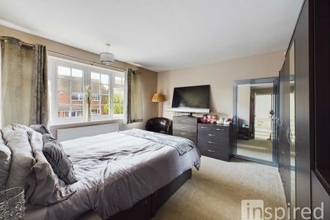 14 Albion Place, Rushden, NN10 0RF