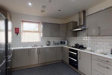 6 bedroom terraced house to rent, Langton Road, Wavertree L15