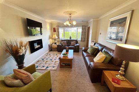 4 bedroom detached house for sale, Causewood Close, Oldham, Greater Manchester, OL4