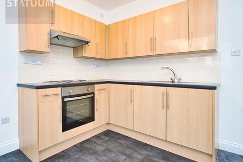 2 bedroom apartment to rent, Tudor Road, Essex, SS0