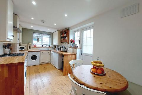 3 bedroom semi-detached house for sale, Broderick Grove, Great Bookham KT23