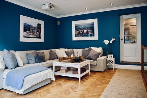 61 Addington Street, Ramsgate, CT11 9JQ