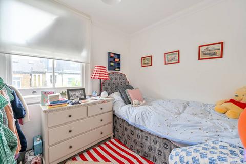 14 Cowper Road, London, W3 6PZ