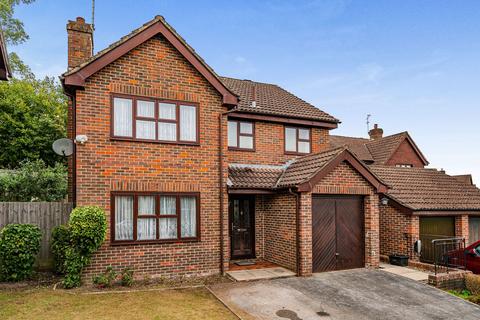 4 bedroom detached house for sale, Roydon Close, Winchester, SO22