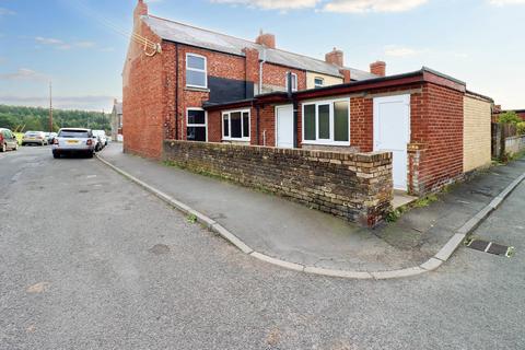 2 bedroom end of terrace house to rent, Forth Street, Chopwell NE17
