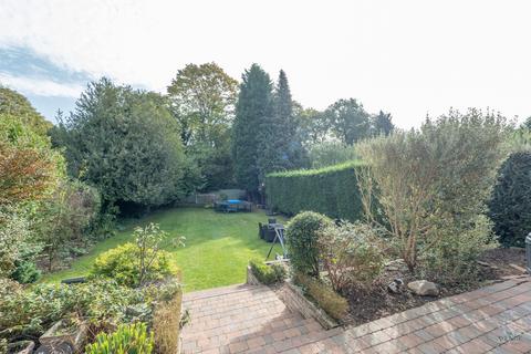 5 bedroom detached house for sale, A 5 Bed Detached on Richmond Road, Sutton Coldfield, B73 6BJ