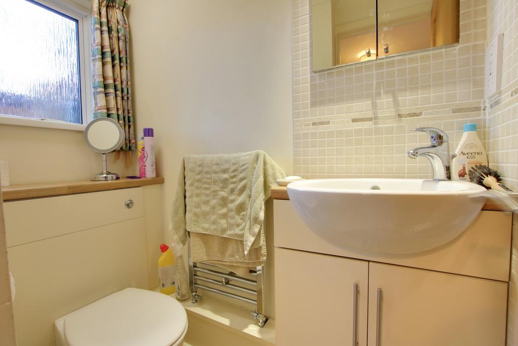Annex shower room