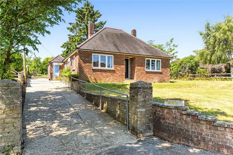 2 bedroom bungalow for sale, Stoke Charity Road, Kings Worthy, Winchester, Hampshire, SO23
