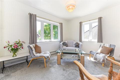 2 bedroom bungalow for sale, Stoke Charity Road, Kings Worthy, Winchester, Hampshire, SO23