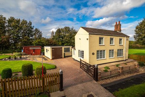 3 bedroom detached house for sale, Old Main Road, Irby Upon Humber, Lincolnshire, DN37
