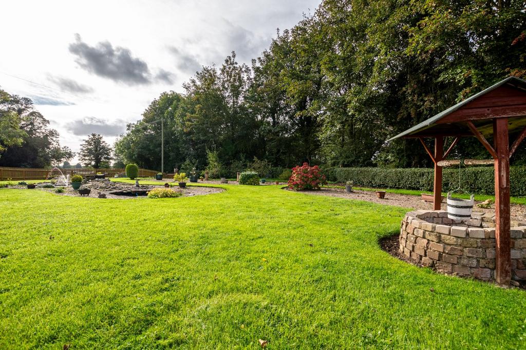 Wishing Well &amp; Lawn