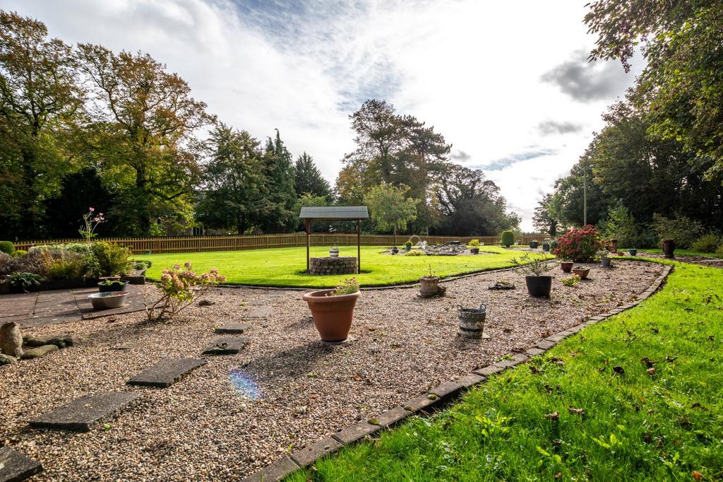 Gravelled Beds