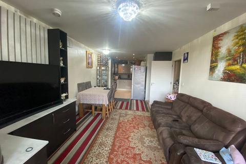 undefined, London, Middlesex, UB2
