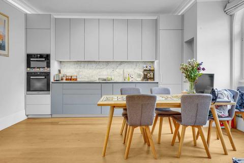 2 bedroom flat to rent, Sloane Gardens, Chelsea, SW1W