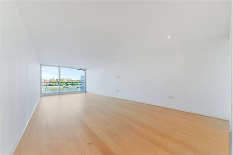 2 bedroom apartment to rent, Hester Road, London, SW11