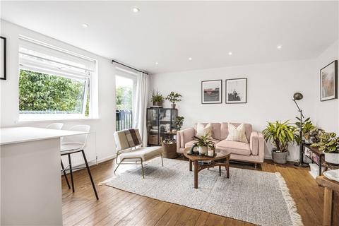1 bedroom apartment for sale, Harrowdene Gardens, Teddington, TW11