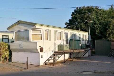 2 bedroom static caravan for sale, Little Venice Country Park and Marina, , Hampstead Lane ME18