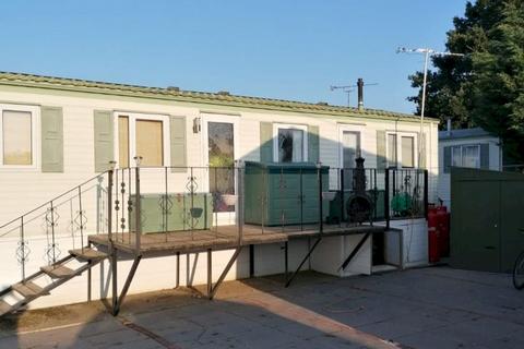 2 bedroom static caravan for sale, Little Venice Country Park and Marina, , Hampstead Lane ME18