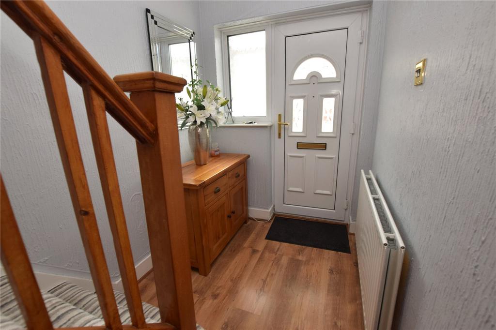 Temple Avenue, Dagenham, RM8 3 bed end of terrace house for sale £440,000