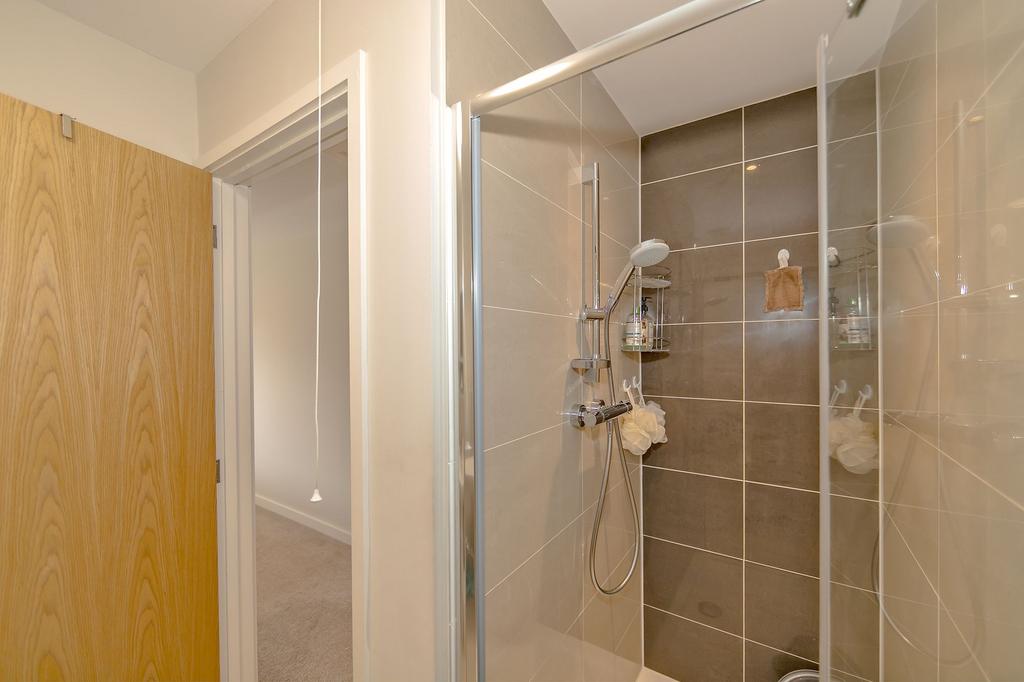 En suite Shower Room