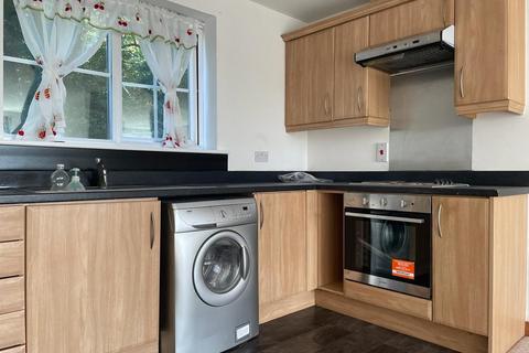 2 bedroom flat to rent, Kendal, Purfleet,Essex, RM19