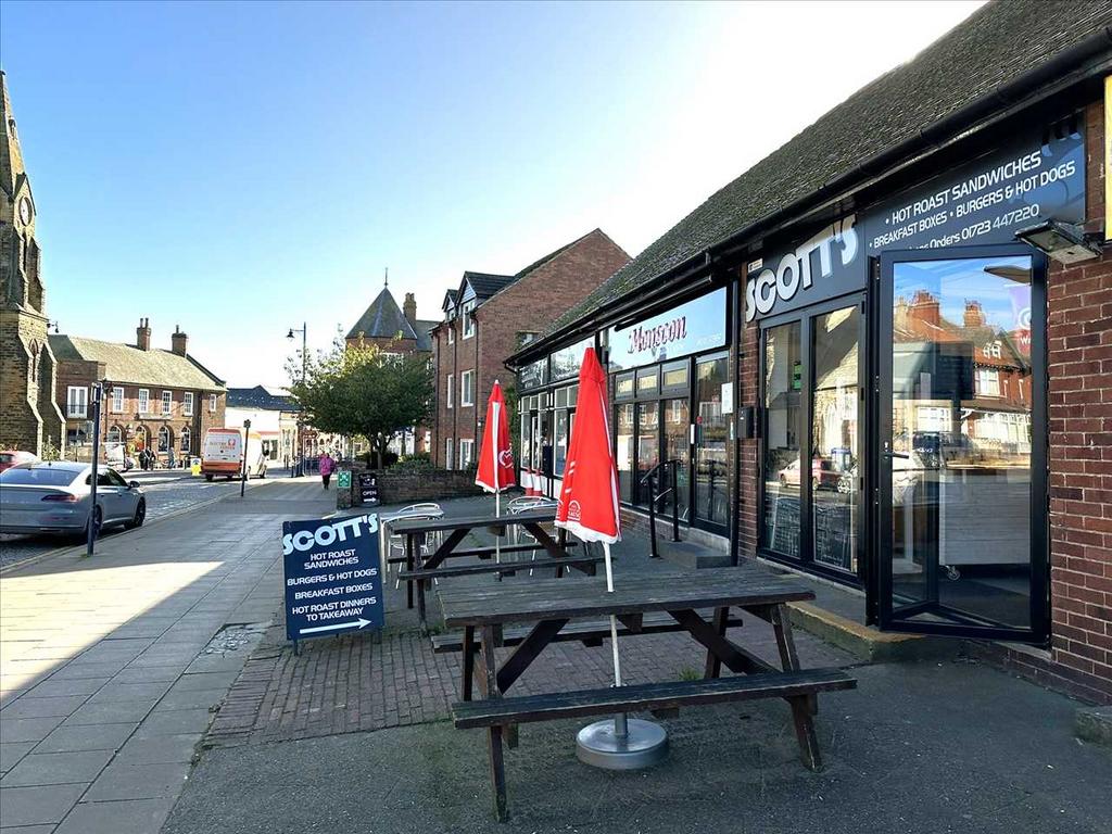 TOWN CENTRE TAKEAWAY BUSINESS Property for sale £38,000